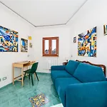 Artist House - De Vivo Realty 度假居