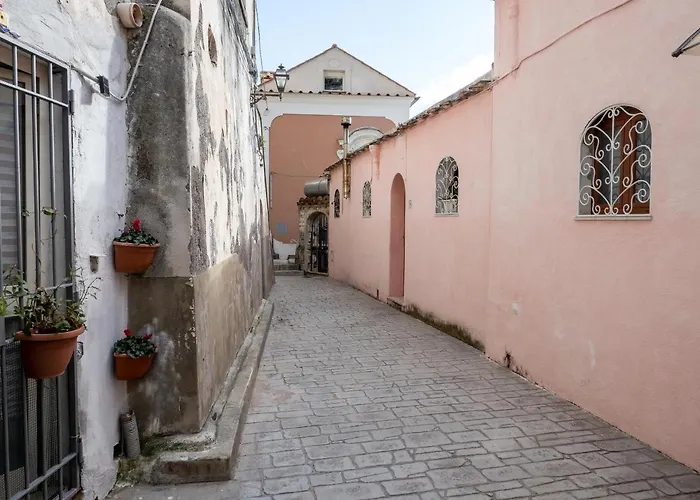 度假居 Artist House - De Vivo Realty *