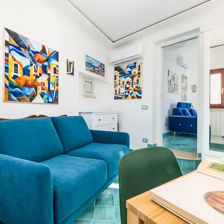 Nyaraló Artist House - De Vivo Realty *
