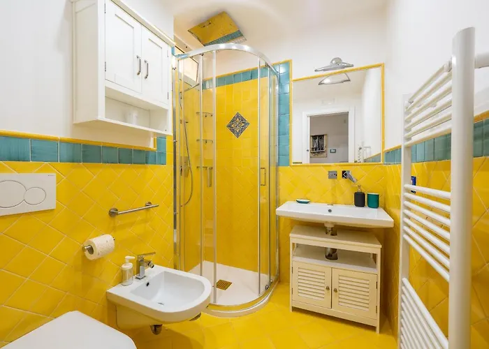 Artist House - De Vivo Realty