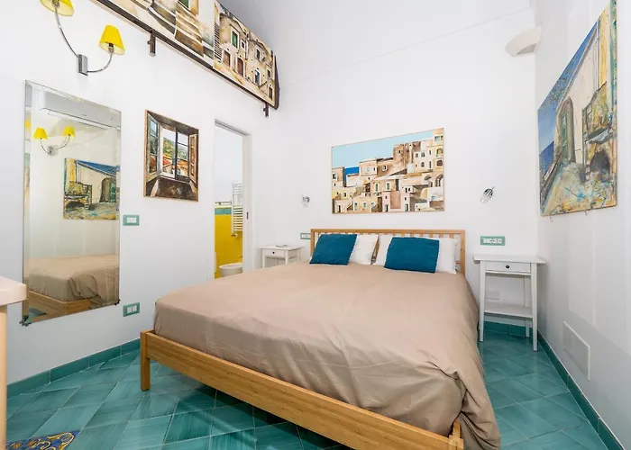 Artist House - De Vivo Realty *